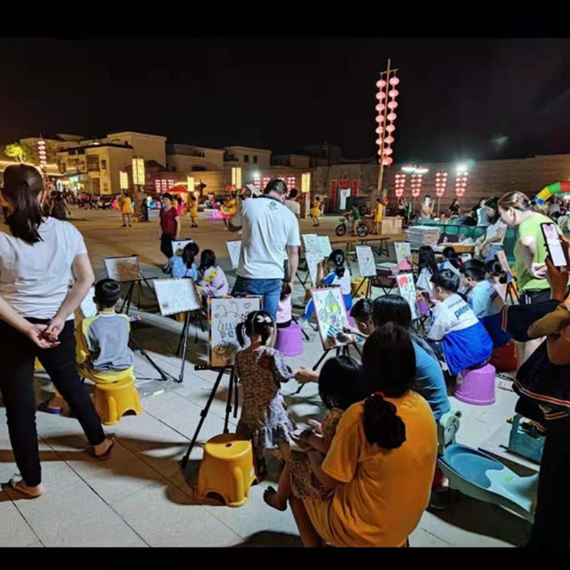 地摊儿童涂鸦画板diy画板儿童益智玩具公园广场夜市热卖