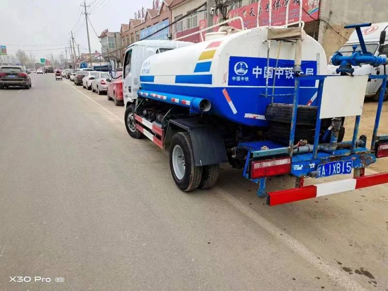 2019年5月蓝牌5立方洒水车，全柴115马力