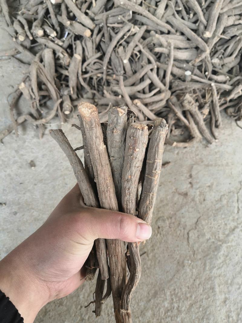 供应白芍干条货，自产自销，一手货源，，，