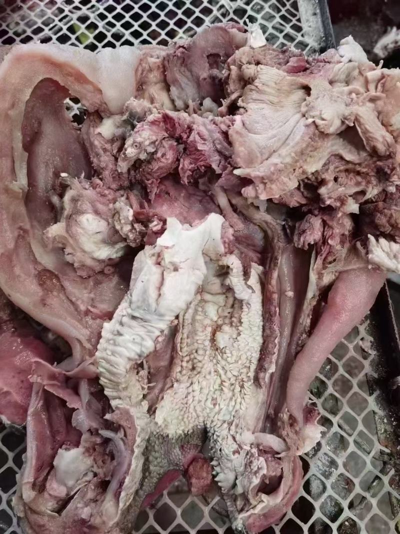 带皮牛头肉，工去油去淋巴，厂家直供，价格合适量大从优