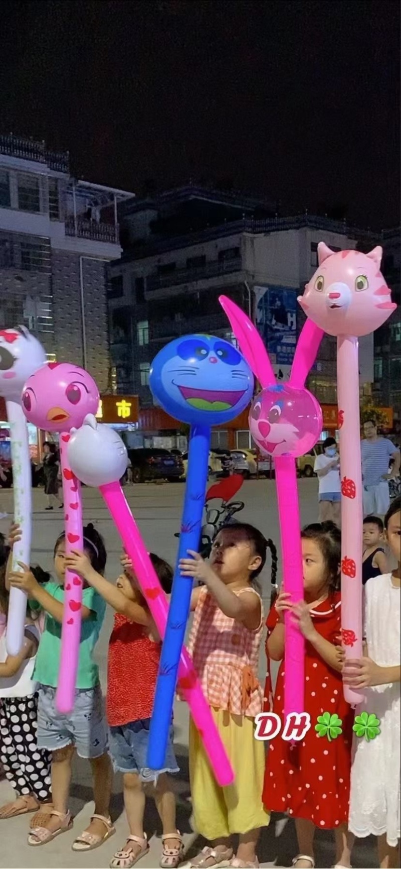 地摊pvc儿童充气玩具动物长棒批发夜市公园广场热销