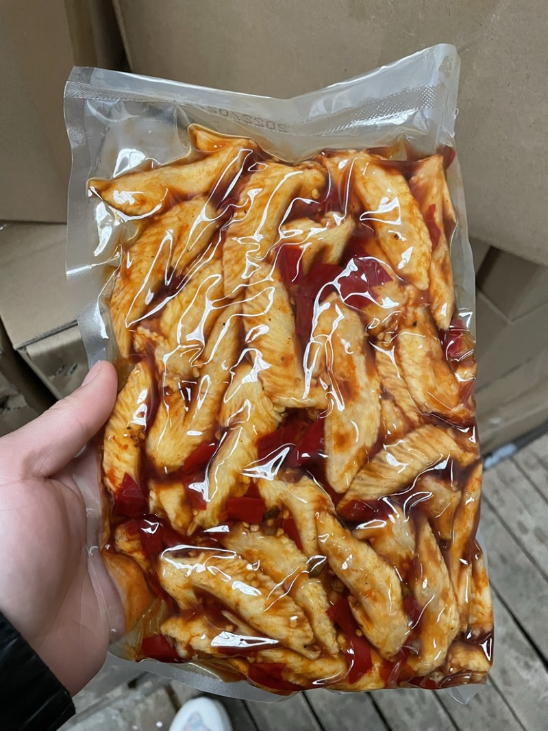 开袋即食麻辣五香香辣鸡翅尖450克办公室小零食休闲小零食