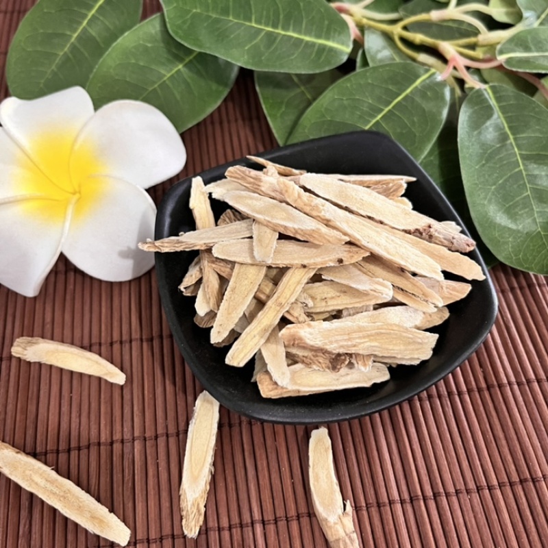 甘肃岷县黄芪柳叶片质量保证让你尝到纯正的黄芪