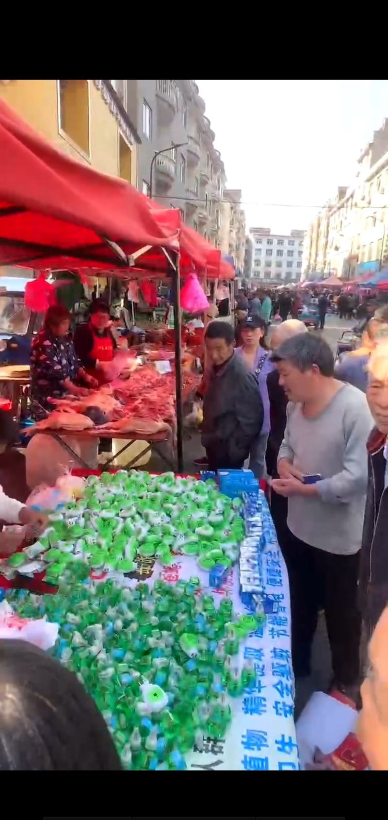 厂家批发江湖地摊蚊香液蚊香套装家用驱蚊艾草清香电热蚊香液