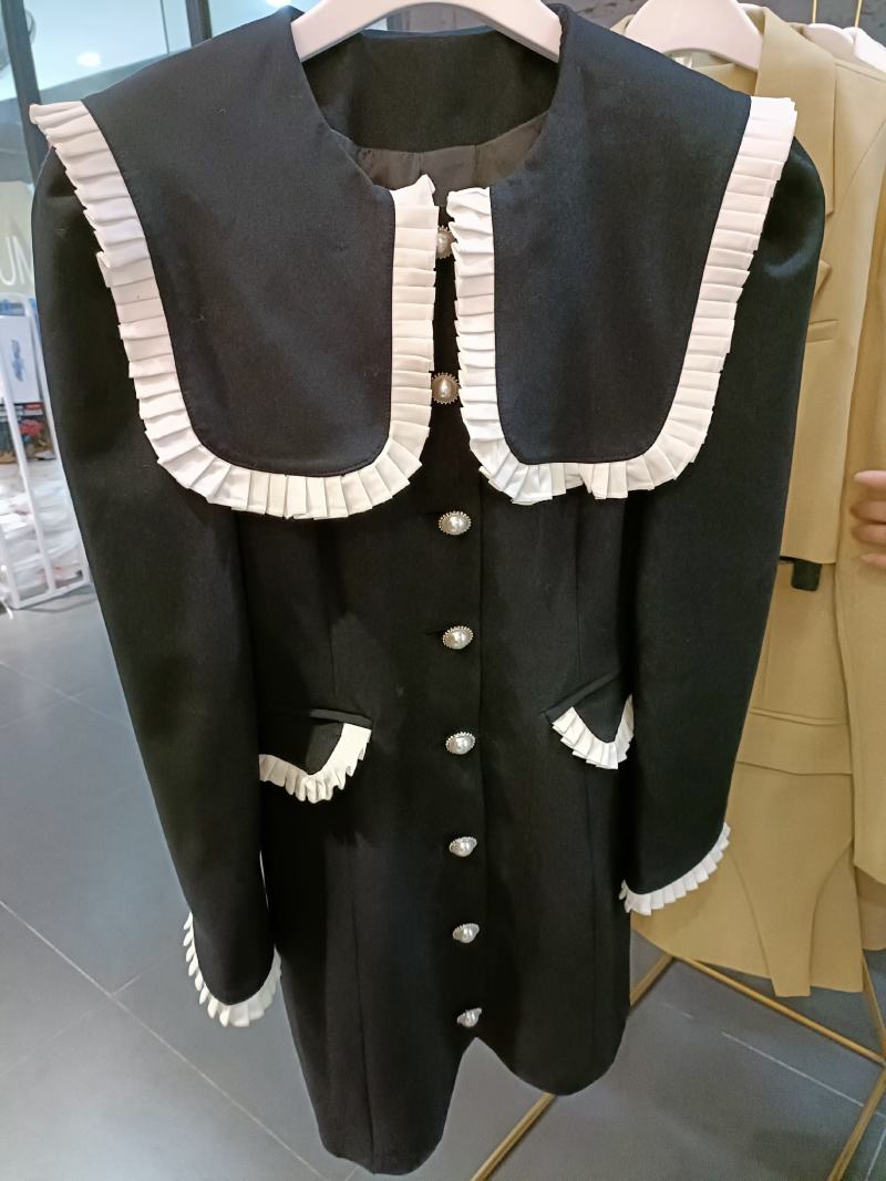 四季精品女装