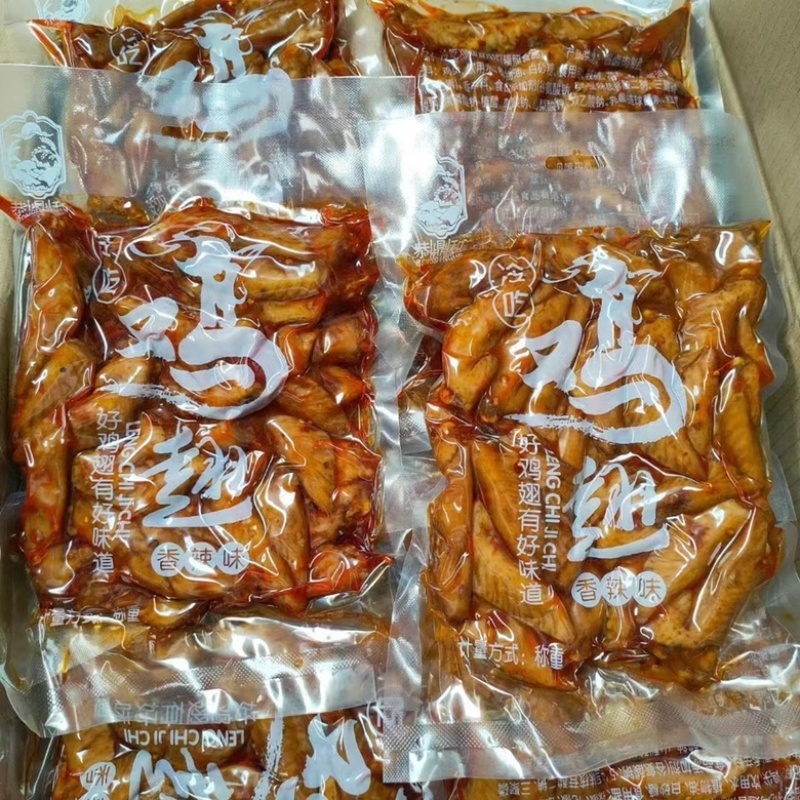 特色美食麻辣鸡翅鸡拐鸡爪凤爪冷吃鸡尖舌尖美味