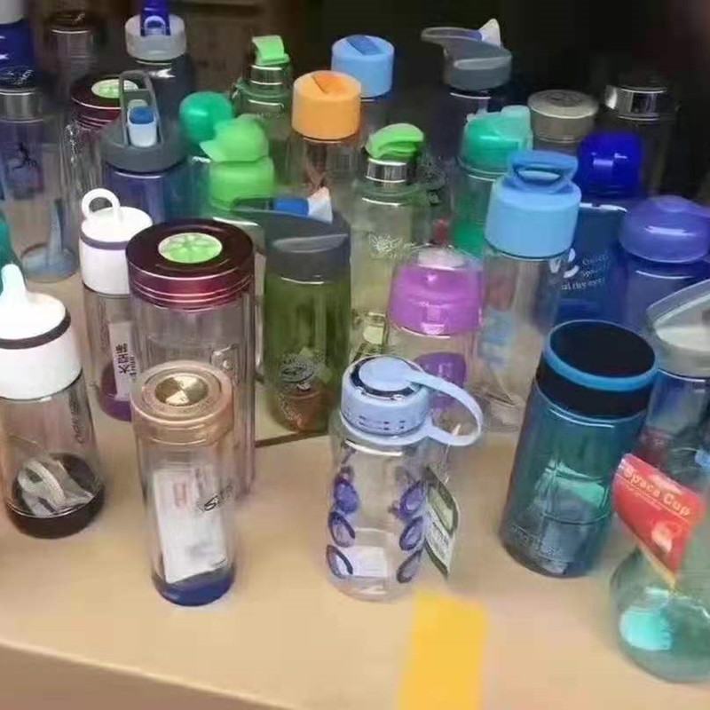 地摊太空杯地摊杯水杯摔不破塑料水杯库存太空杯批发塑料礼品