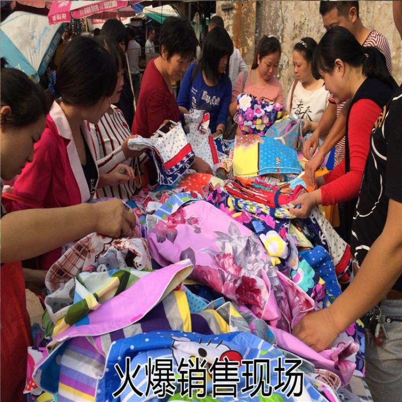 枕套地摊枕套跑江湖摆摊热销十元模枕套批发包边枕头套