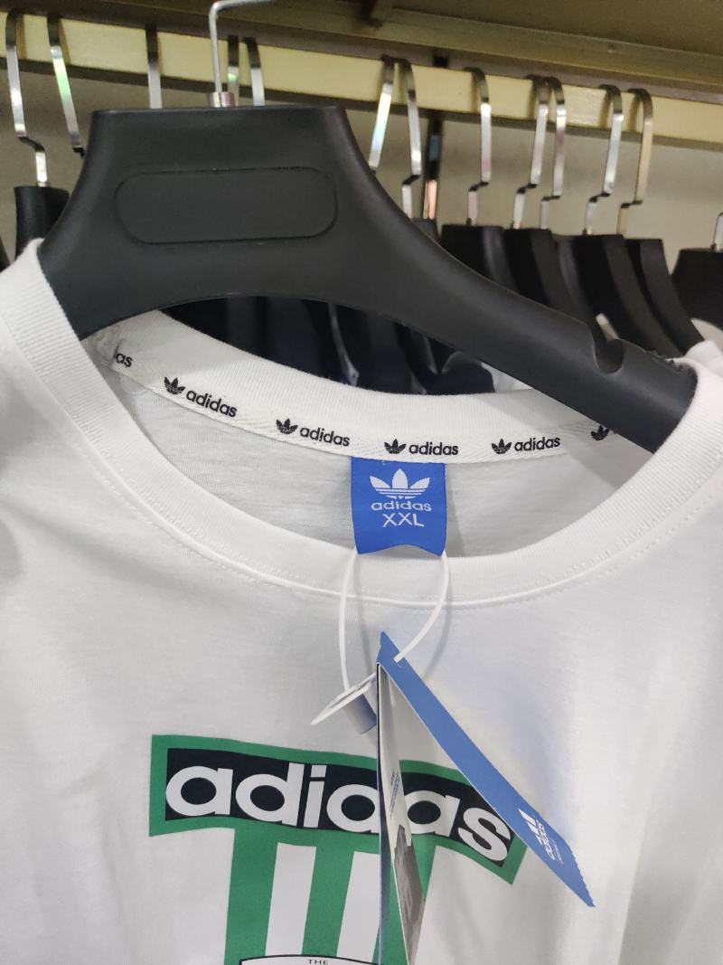 精品三标体恤