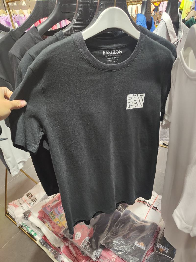 潮牌精品体恤