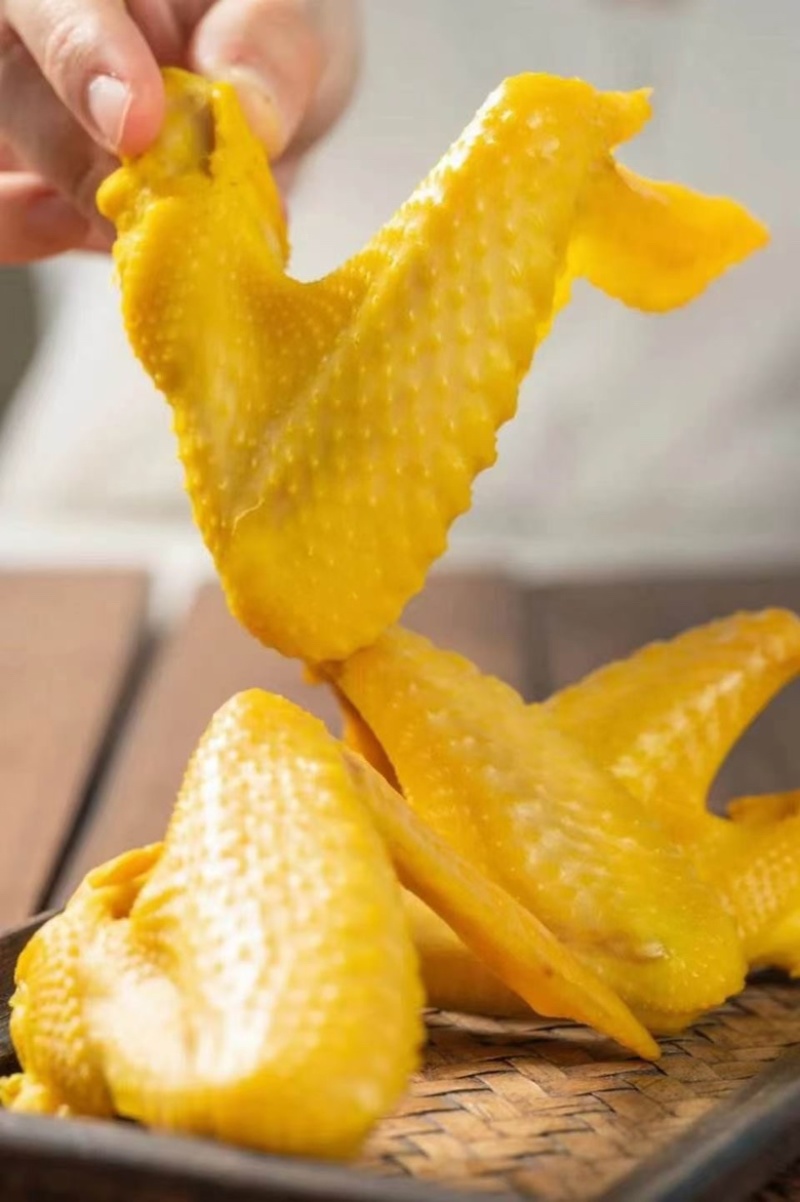 盐焗鸡翅盐焗鸡盐焗鸡腿盐焗鸡尖卤菜凉拌手撕鸡