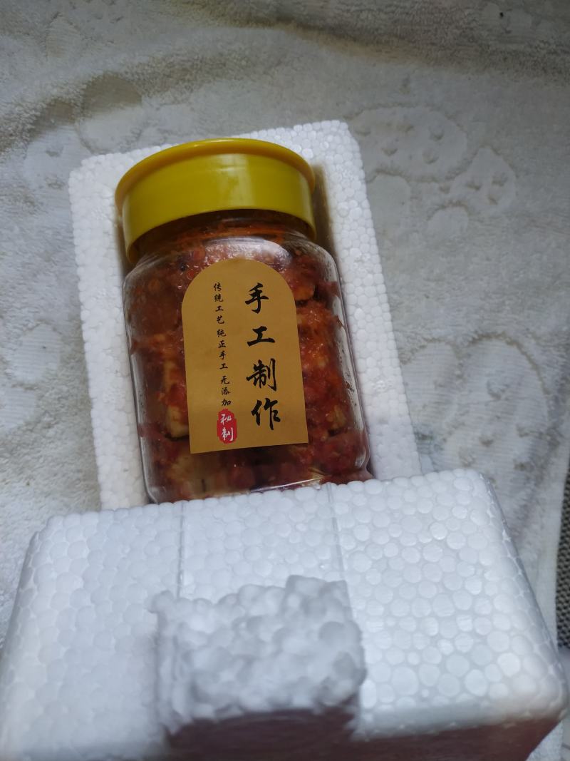 湖南衡阳土特产豆腐乳臭豆腐麻辣鲜香软糯可口咸淡适中！