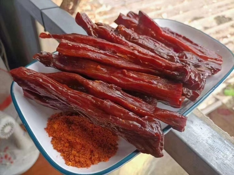 手撕肉酱香肉麻辣里脊条五香手撕大块肉牛肉味手撕肉