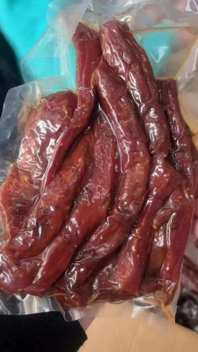 手撕肉酱香肉麻辣里脊条五香手撕大块肉牛肉味手撕肉