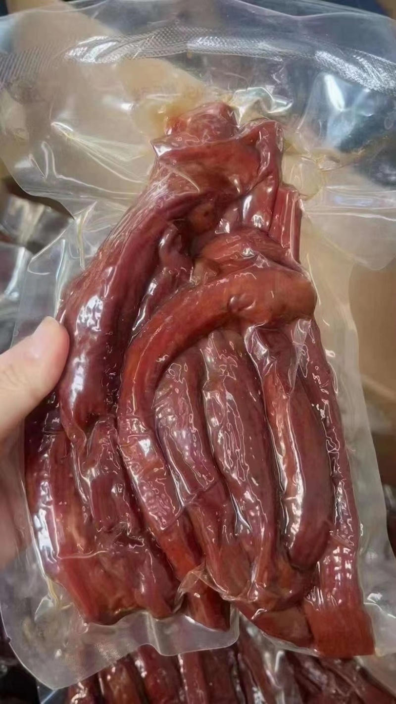 手撕肉酱香肉麻辣里脊条五香手撕大块肉牛肉味手撕肉