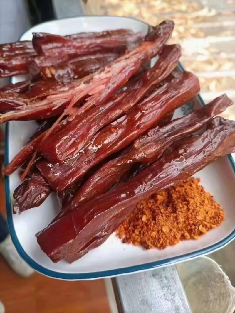 手撕肉酱香肉麻辣里脊条五香手撕大块肉牛肉味手撕肉