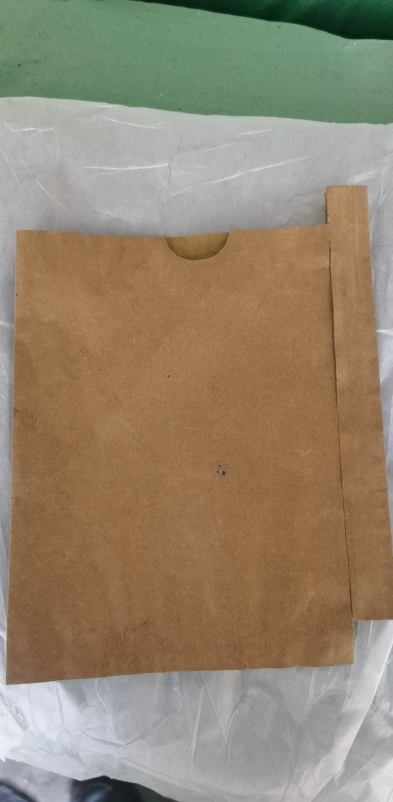 18*21晚秋黄梨外牛皮内黄油蜡纸支持定做欢迎选购