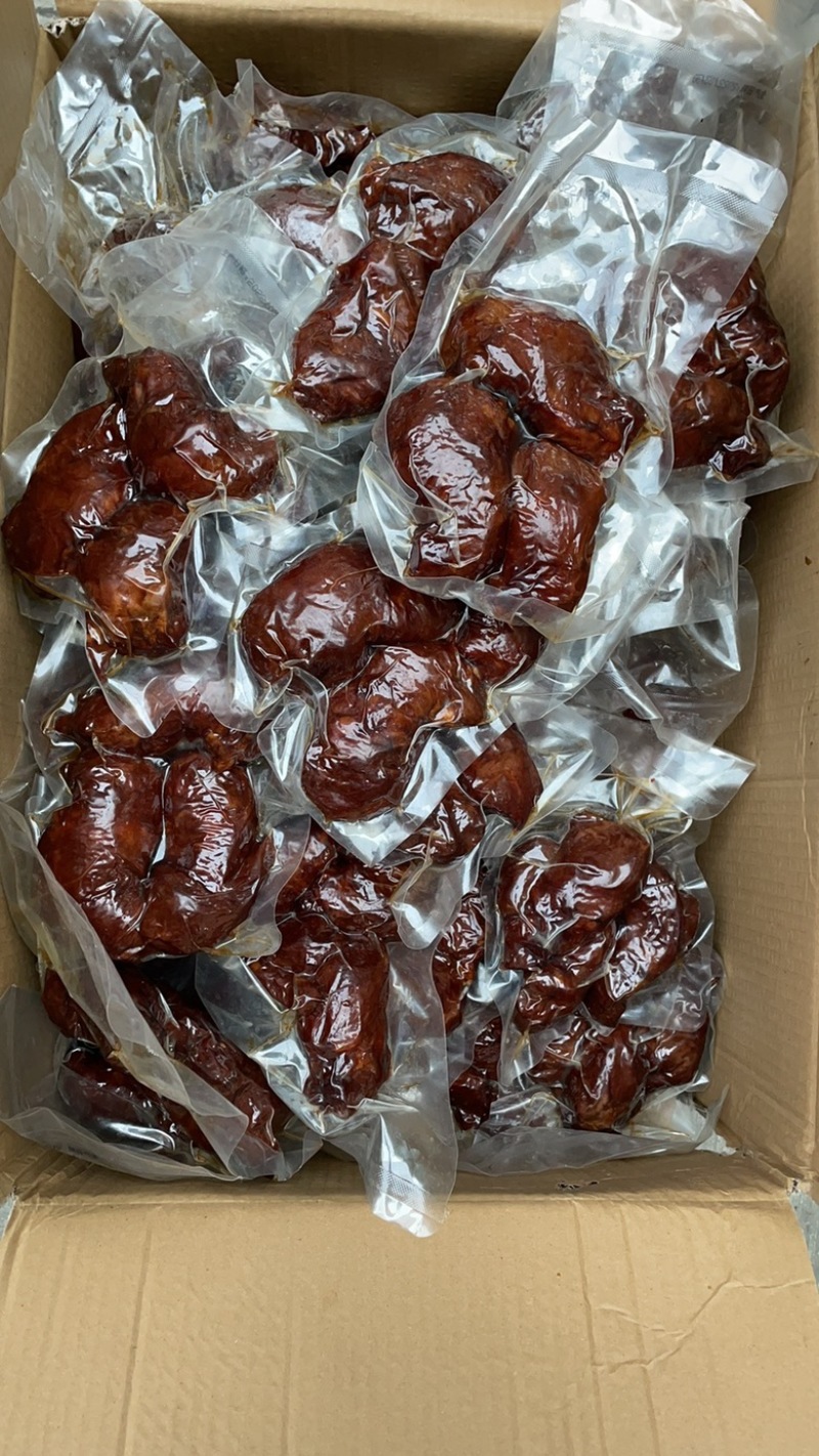 卤香腱子肉鼠腱肉酱香肉麻辣五香卤肉大块肉批发