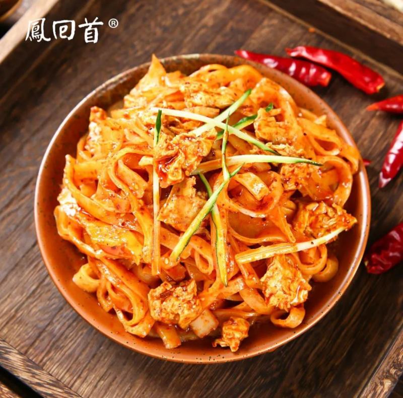 正宗陕西岐山擀面皮凉皮风味小吃方便速食美食米皮真空餐饮装