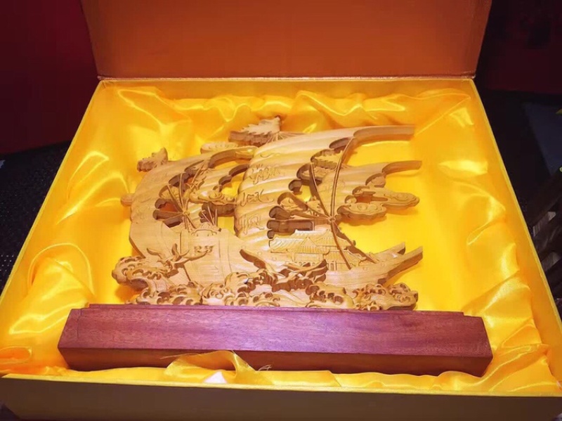 一帆风顺，精品崖柏摆件，龙舟扬帆起航，事业心想事成