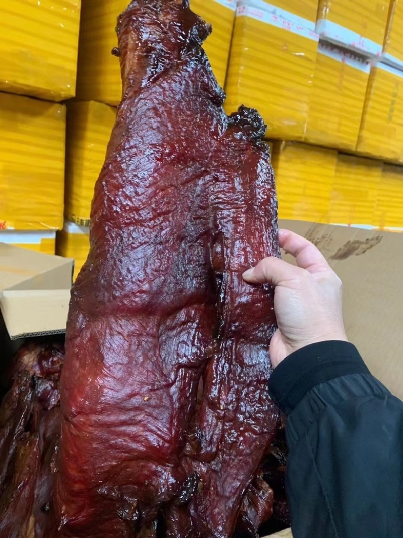 麻辣大块肉里脊大块肉长条大刀肉阿坝州牦牛肉味批发