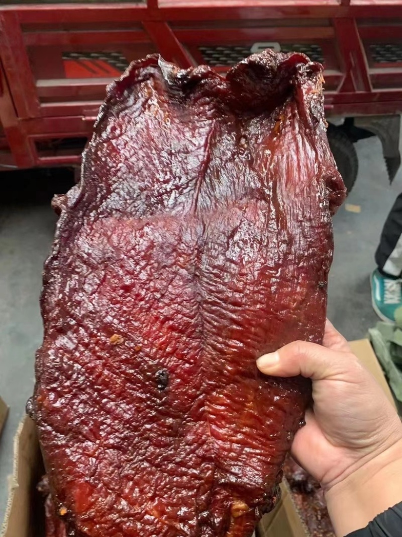 麻辣大块肉里脊大块肉长条大刀肉阿坝州牦牛肉味批发