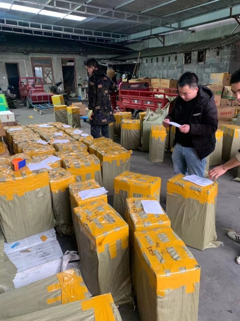 麻辣大块肉里脊大块肉长条大刀肉阿坝州牦牛肉味批发