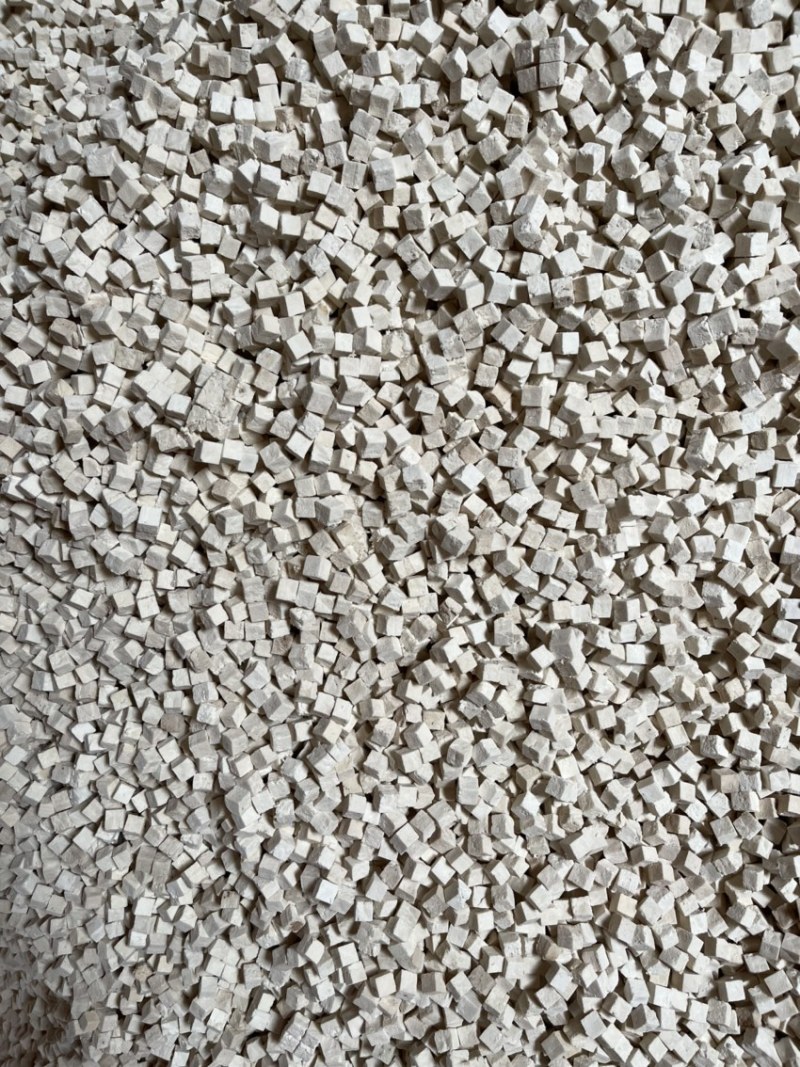 大量有货茯苓、茯苓、茯苓、这是干货，精选町