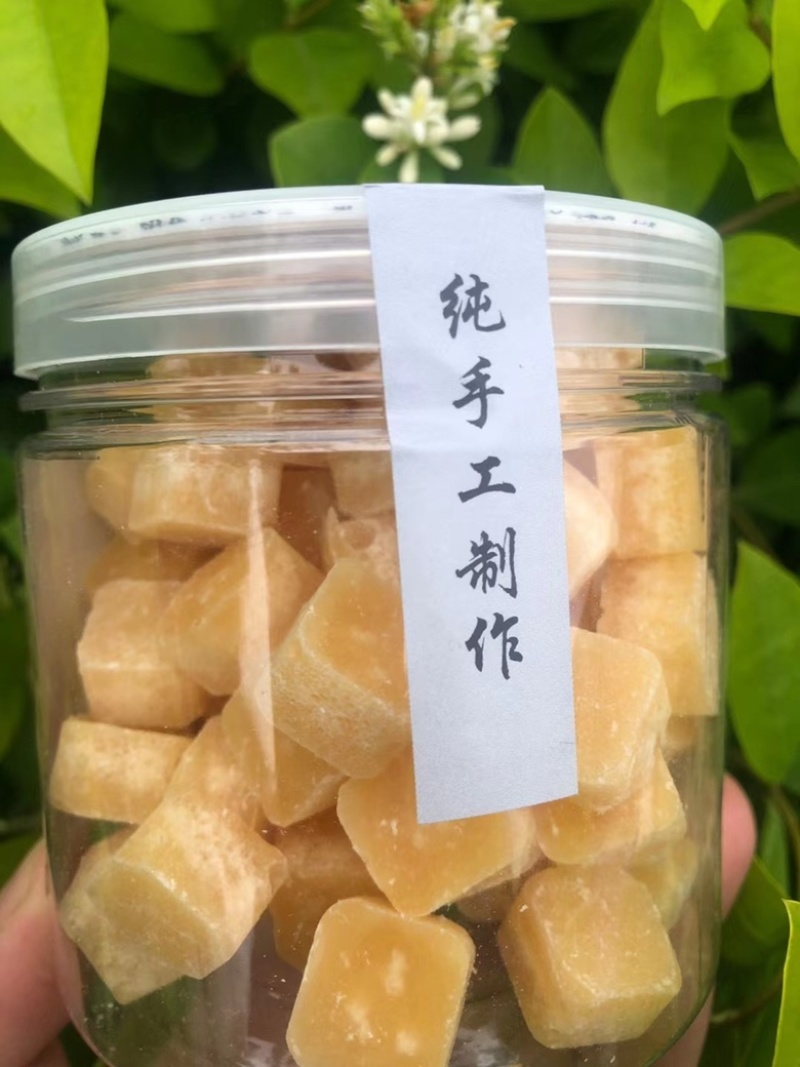 梨膏糖薄荷糖甘草含冰片手工颗粒梨膏糖厂家直销