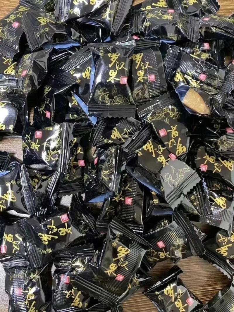 陈国佬罗汉果糖清凉糖薄荷糖梨膏糖工厂直销批发