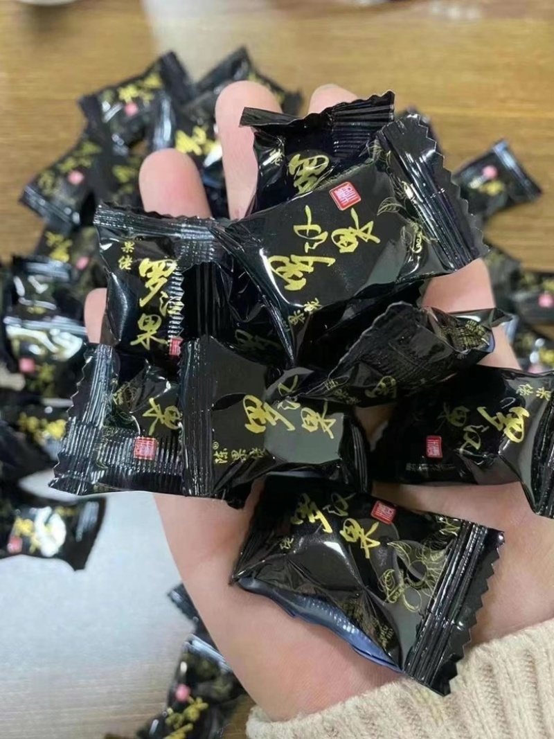 陈国佬罗汉果糖清凉糖薄荷糖梨膏糖工厂直销批发