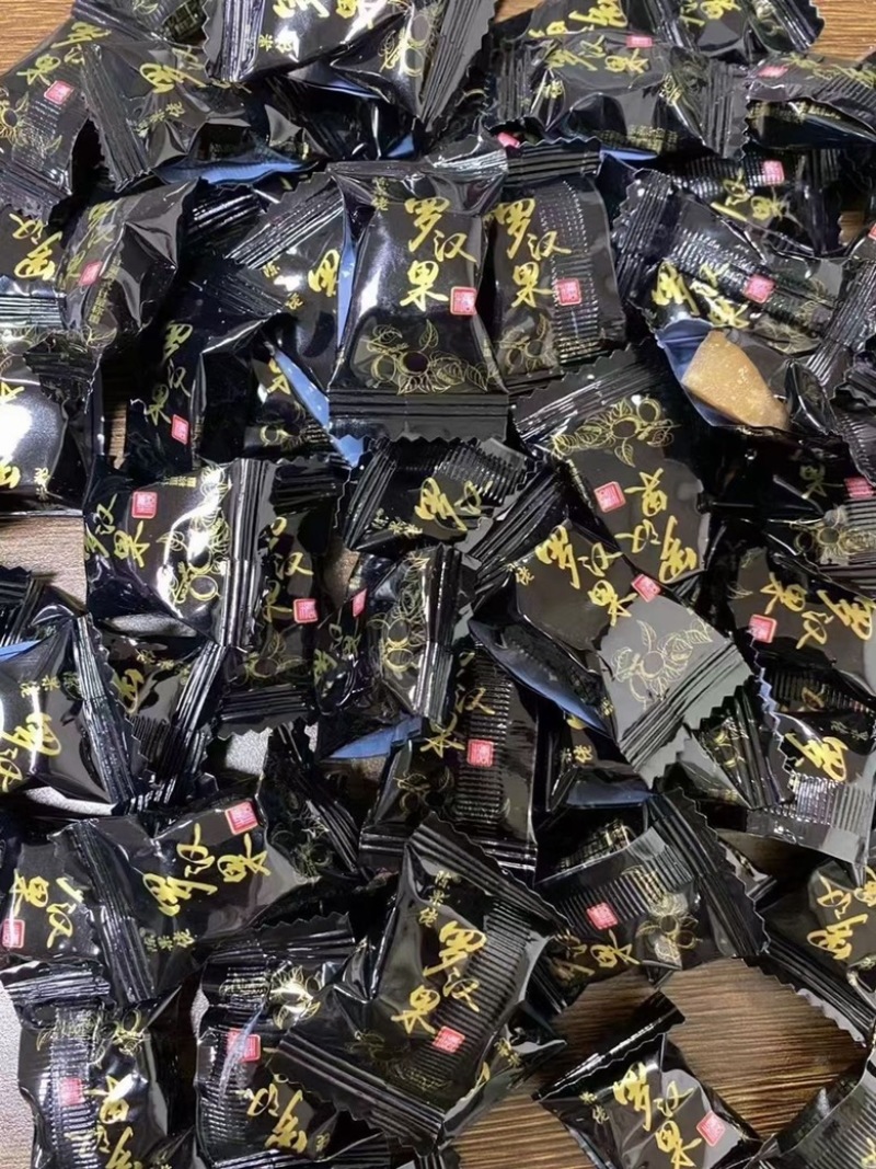 陈国佬罗汉果糖清凉糖薄荷糖梨膏糖工厂直销批发