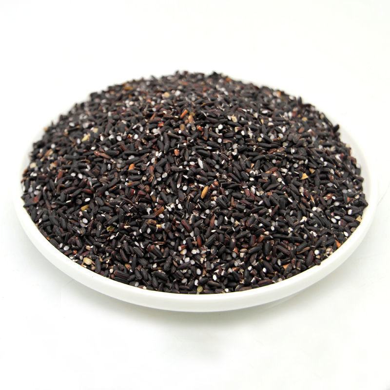 黑米碎，东北黑碎米，可熬粥，可磨粉，磨粉专用。