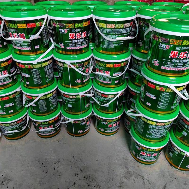 果乐美膨果专用肥，生根壮苗、膨果着色