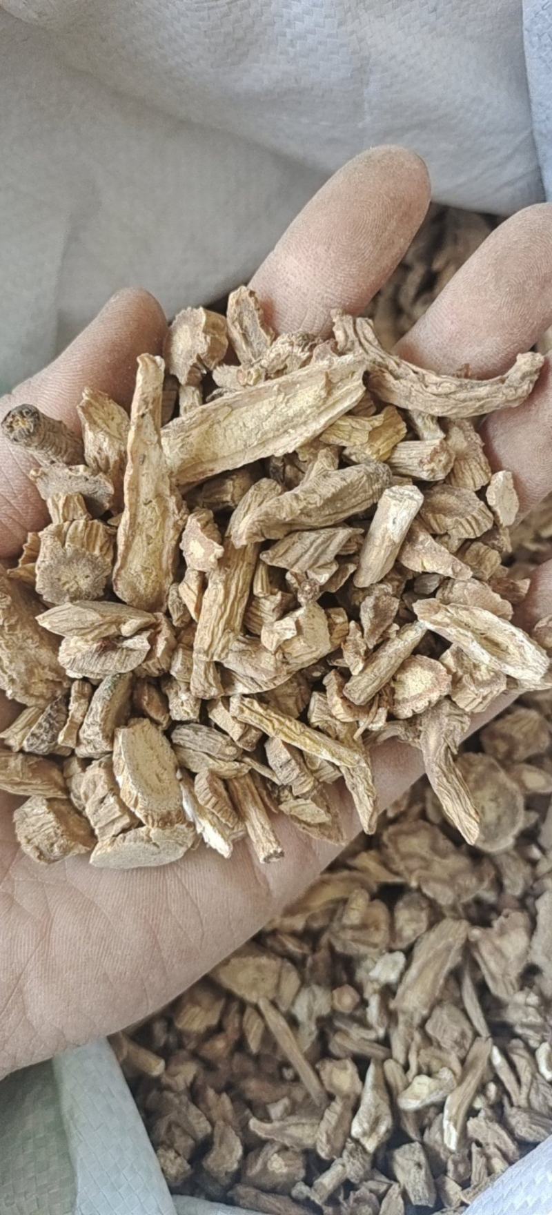防风甘肃防风家种防风质量好防风统片