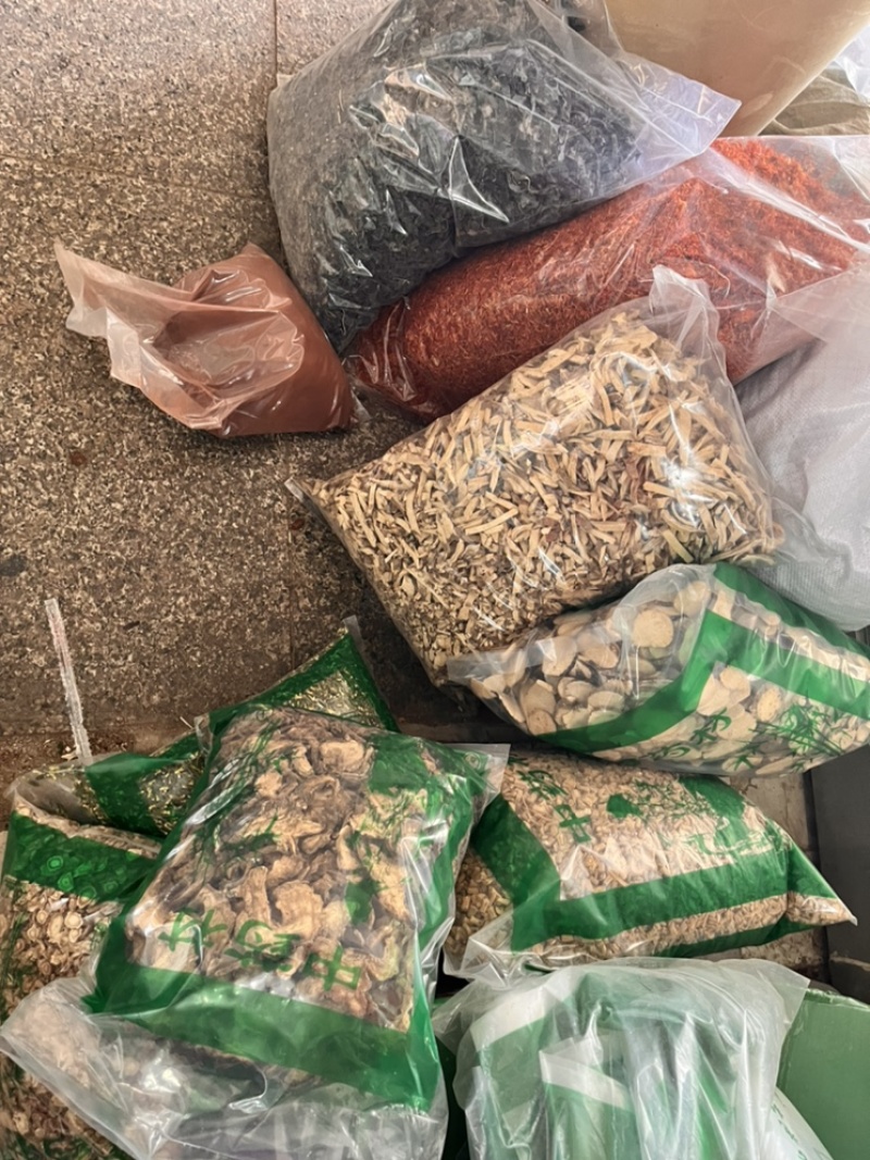 白芍统货白芍无硫实物拍摄质量保证批发各种中药材