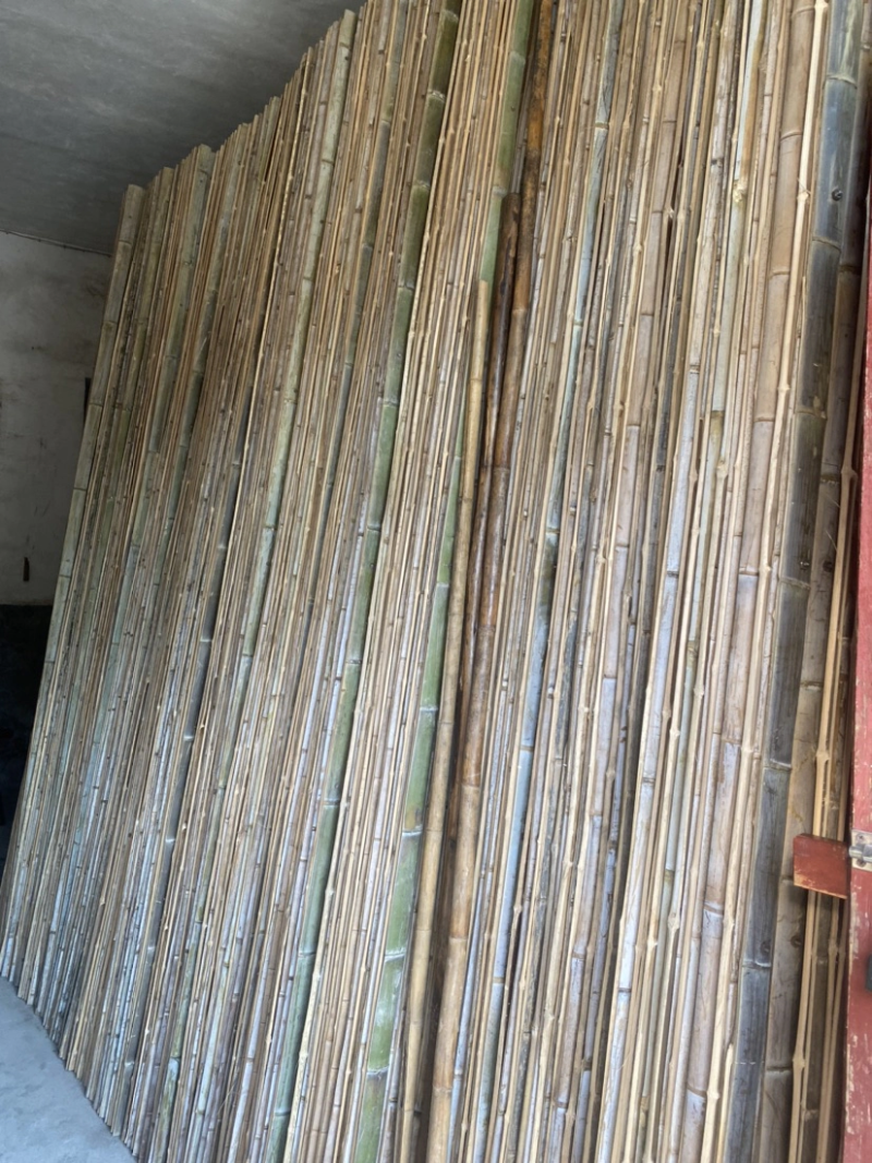 湖南衡阳竹架板大量出售，基地直供量大从优，欢迎选购。