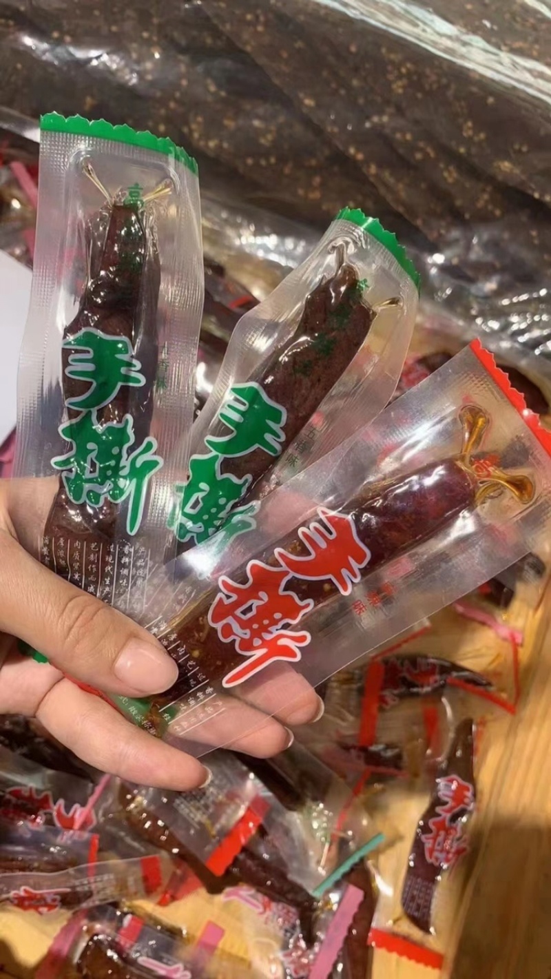 【推荐】高原手撕肉，厂家批发特产零食风干猪肉净菜食材散装