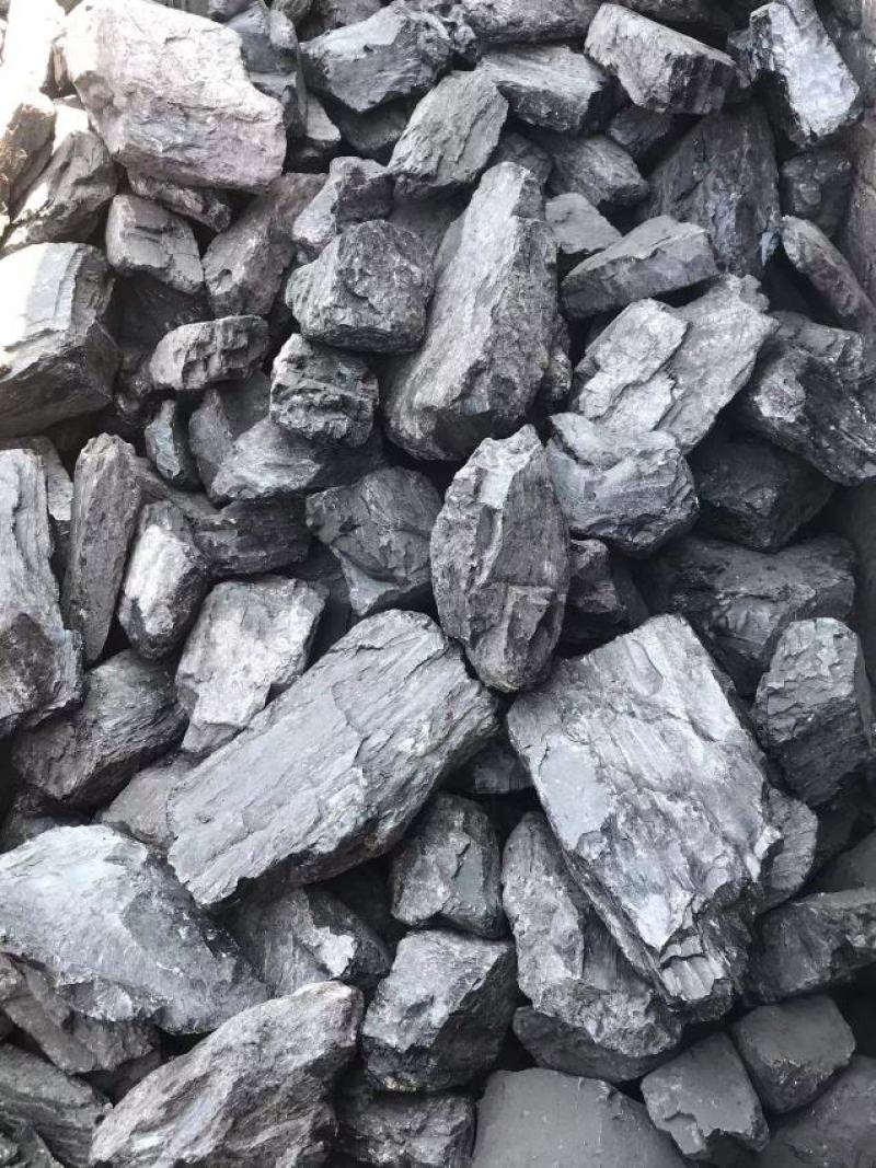 云南柴煤中块，烤烟烧锅炉烧烤都可以化白灰不结渣