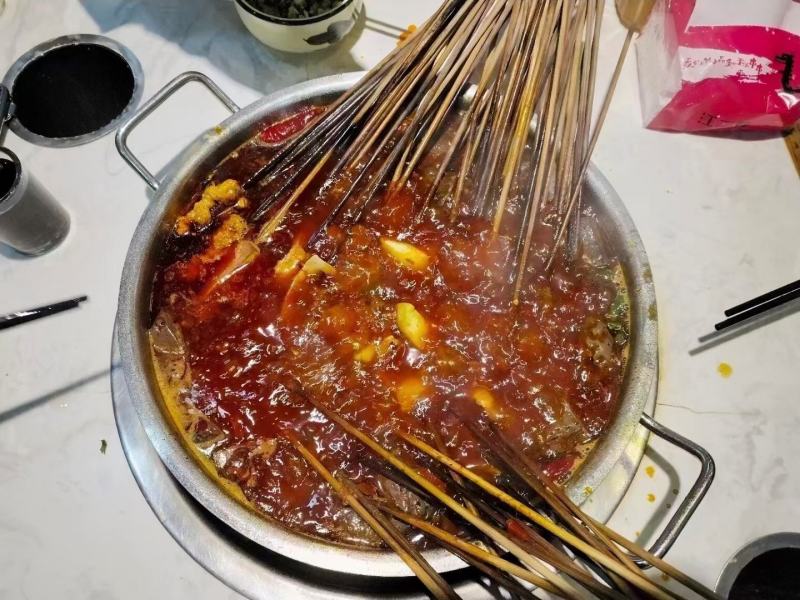 重庆火锅袋装鱼籽红油，楠火锅，刘一手合作厂家