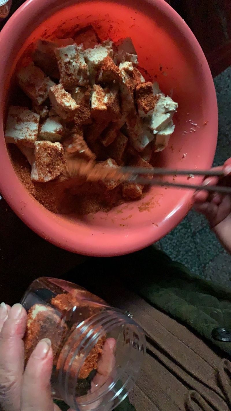 特产，霉豆腐