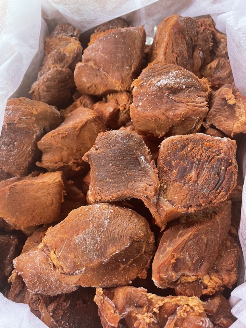 卤肉全熟，适合面馆，卤菜店，餐馆，厂家可发样品。