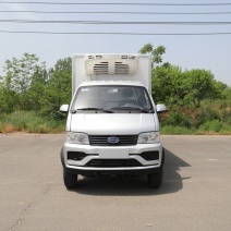 3.2米小型冷藏车