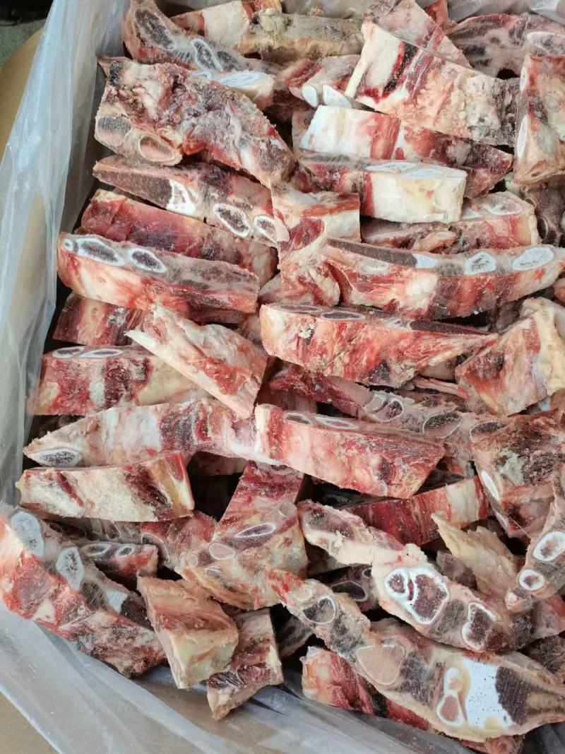 牛软肋，价格便宜，自助骨头馆专用，可加工锯断