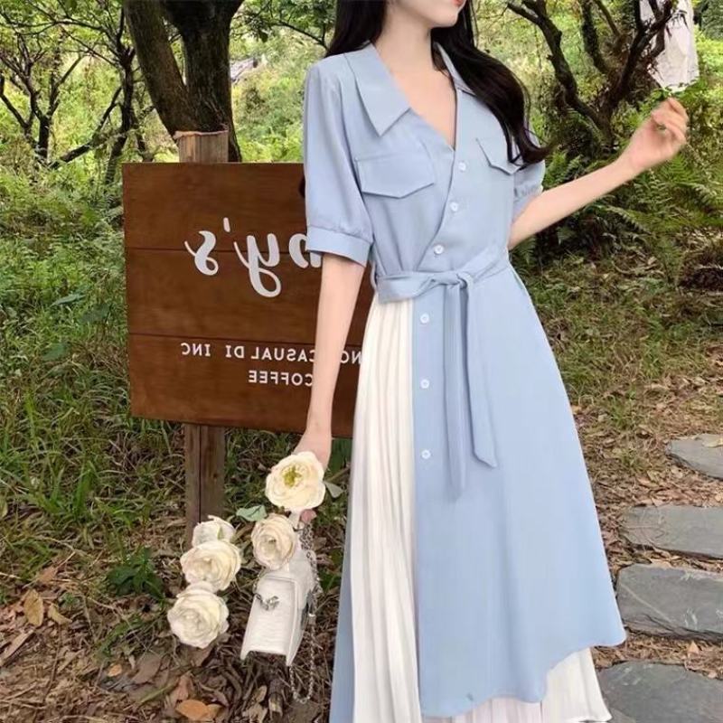 法式高级感波点连衣裙女夏2022流行新款方领气质收腰可盐