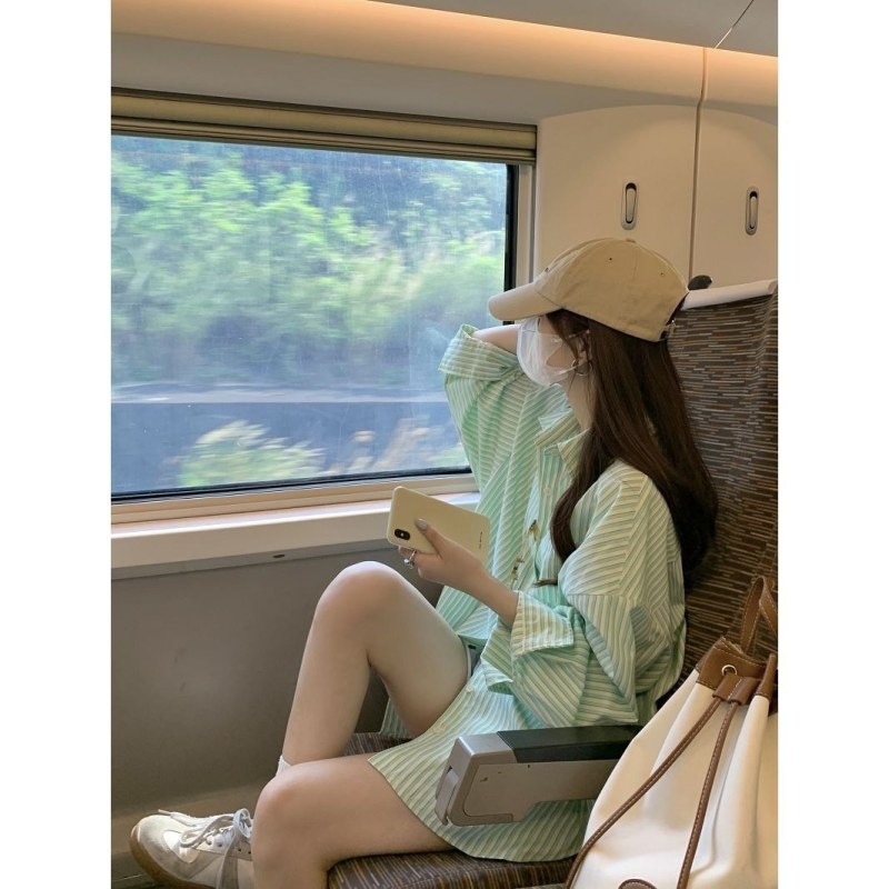 POLO领条纹衬衫女春夏新款设计感宽松中长款薄款BF