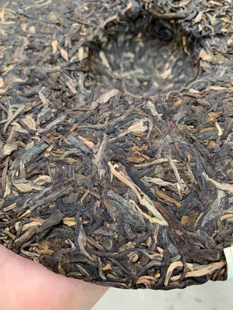 2015年勐海天茗茶厂老班章，味正，质厚，醇滑