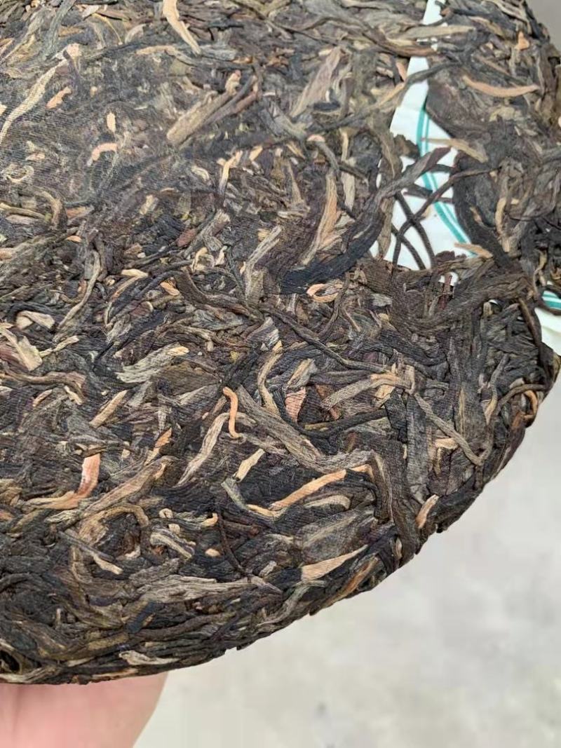 2015年勐海天茗茶厂老班章，味正，质厚，醇滑