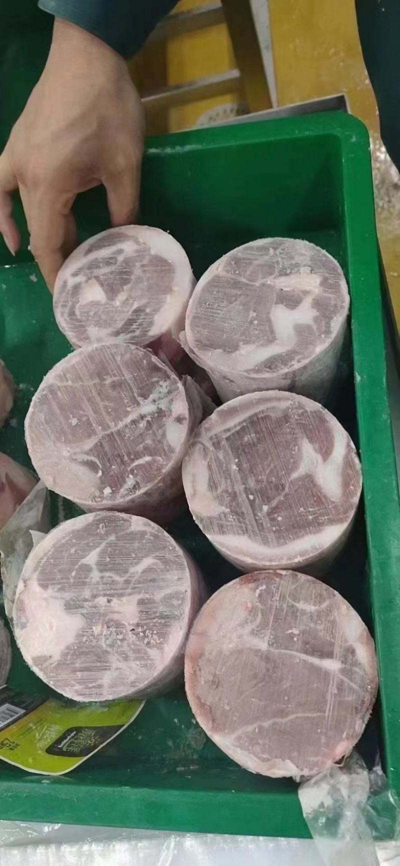 美洋洋羔羊肉卷