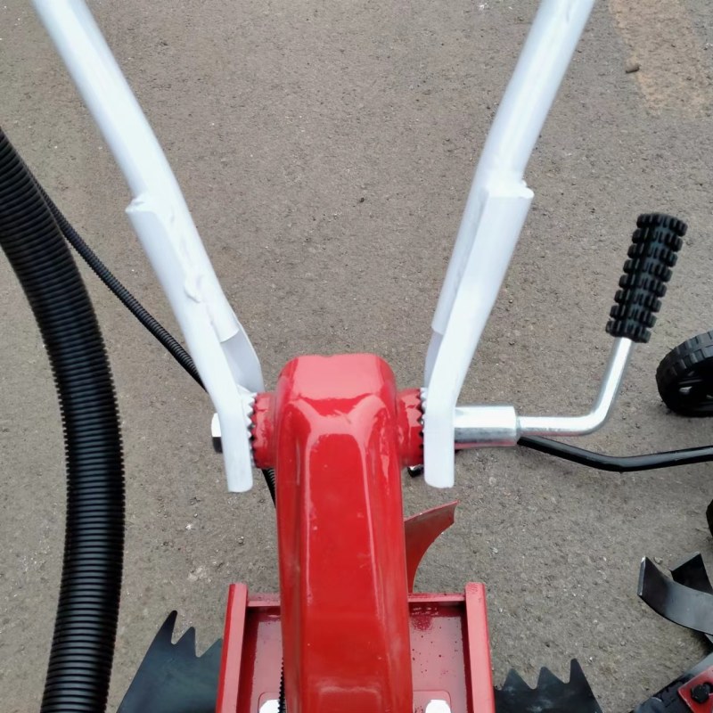 小型四冲程多用途微耕机轻便易操作